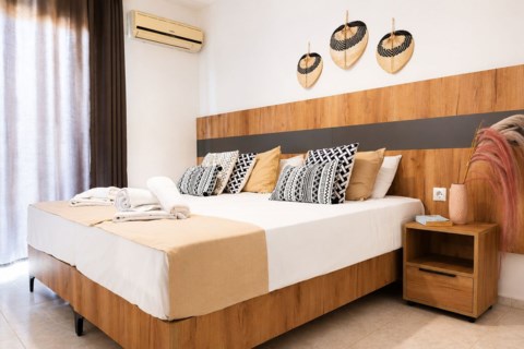 Lecini Studios Zakynthos Greece