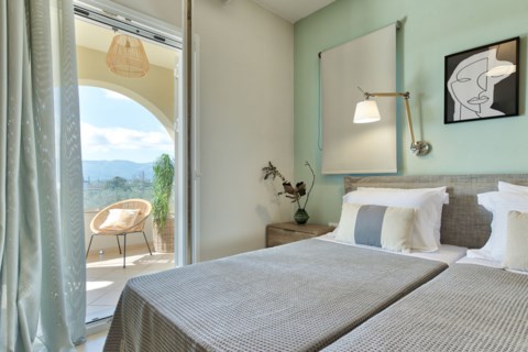 Diogia Luxury Apartment Holidays in Zakynthos Greece