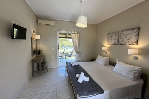 Kondarini's Sea View Studios Zakynthos Greece