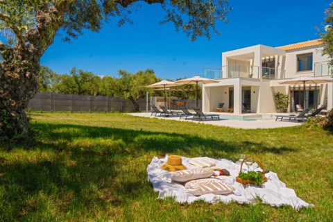 Hariati Villas Zakynthos Greece