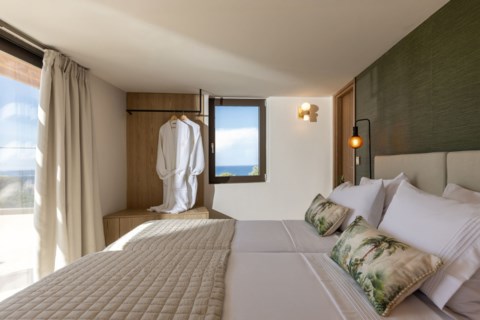 Ark Luxury Suite Zakynthos Greece