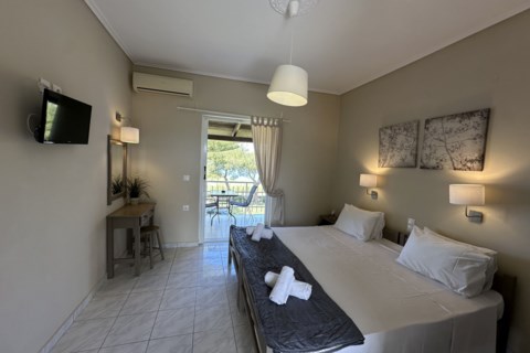 Kondarini's Sea View Studios Zakynthos Greece