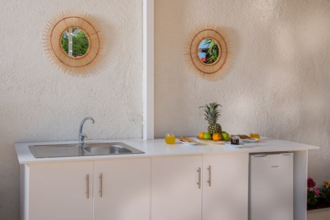 Kokkinos Studios Zakynthos Greece