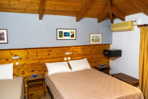 Oasis Apartments & Studios Zakynthos Greece